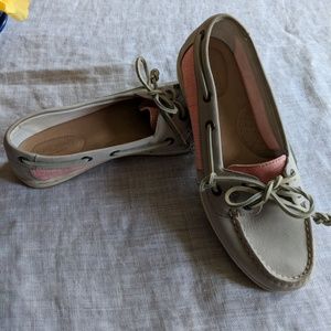 Sperry Topsiders boat shoes